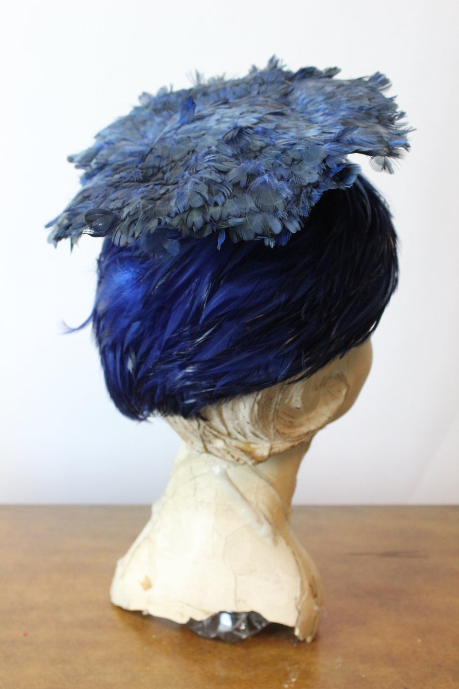 1950s BLUE feather STRUCTURED cap hat | new fall
