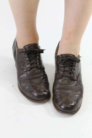 1930s oxford shoes | leather lace ups | size 6