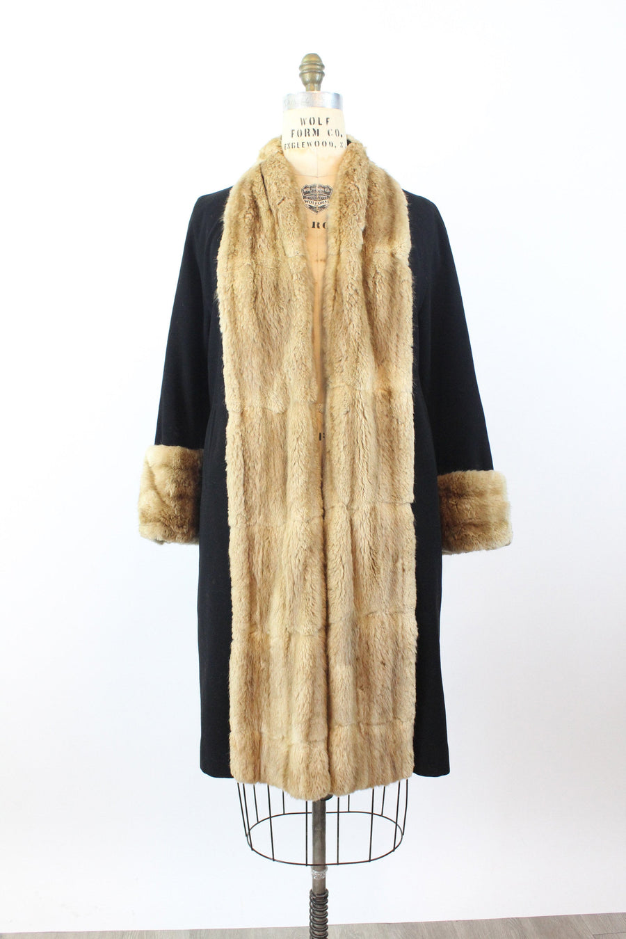 1940s 1945 documented TOWNLEY fur coat small medium | new fall