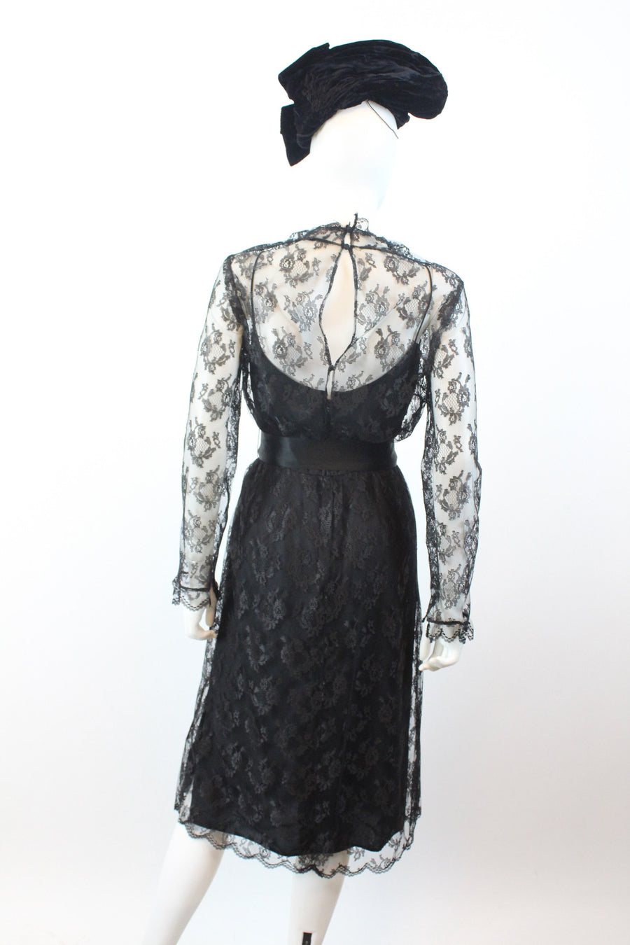 1970s MOLLIE PARNIS lace cocktail dress xs | new fall