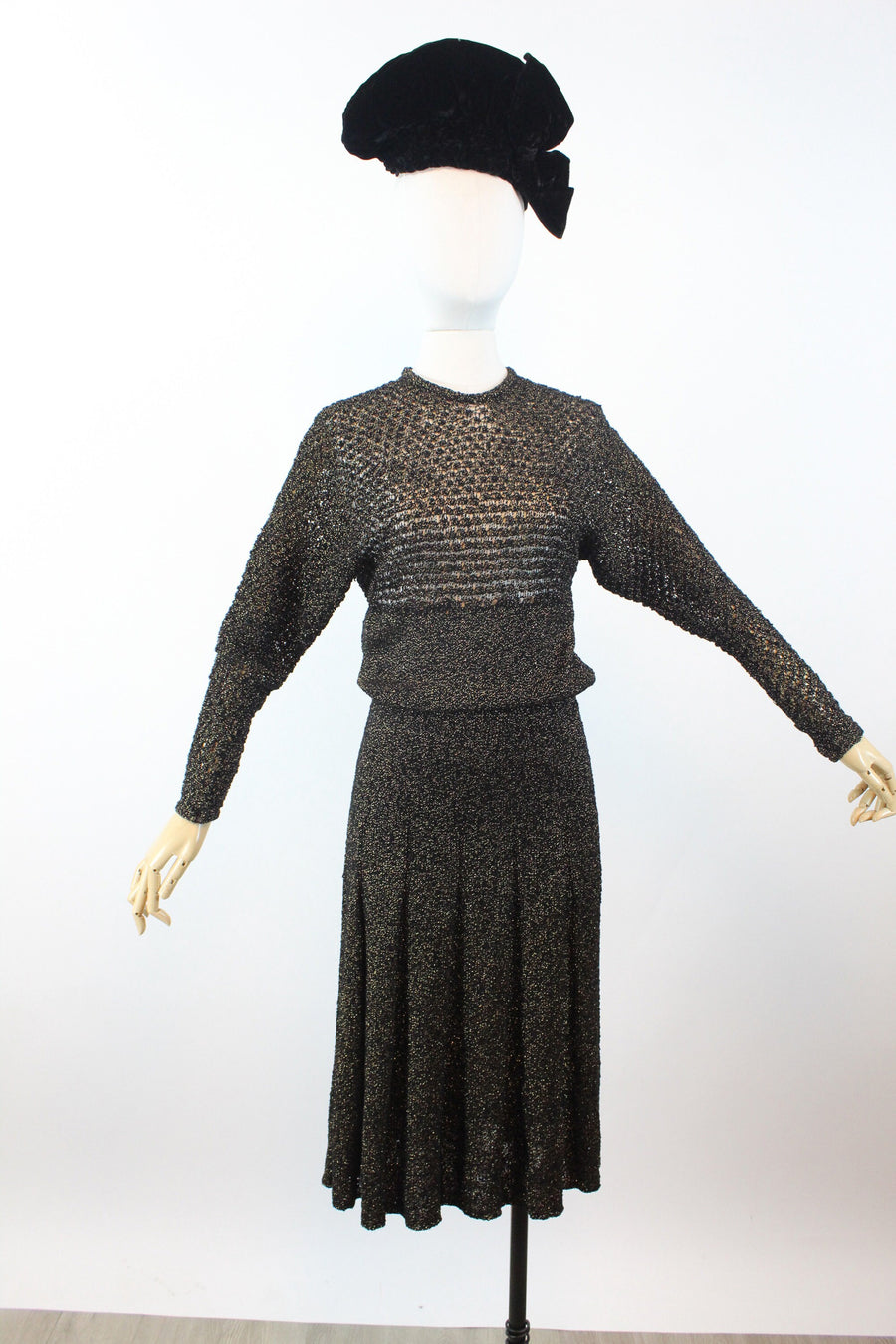 1940s GOLD Black KNIT dress small medium | New winter 1940s GOLD Black KNIT dress small medium | New winter