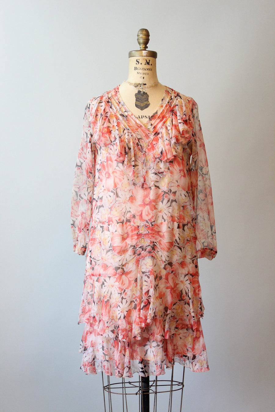 silk flapper dress 1920s SILK FLORAL dress vintage ruffled flapper dress xs small