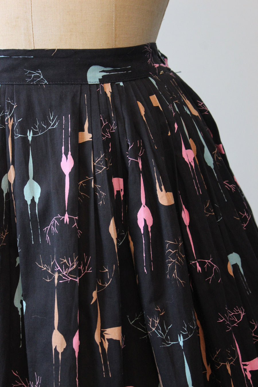 1950s DEER antlers novelty print skirt xs | new spring