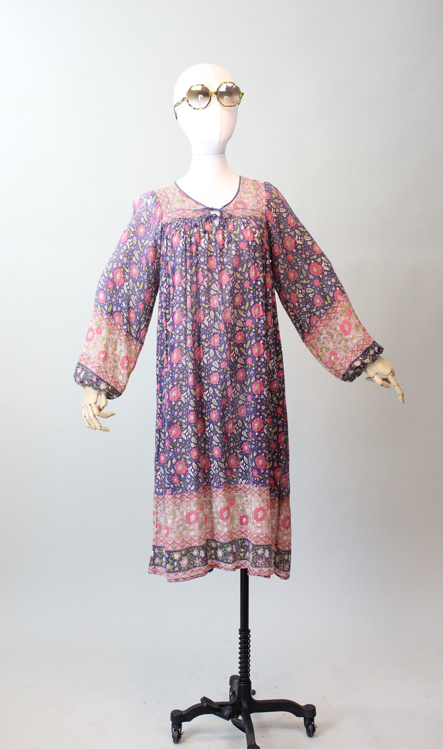 1970s INDIAN COTTON caftan dress small | new spring