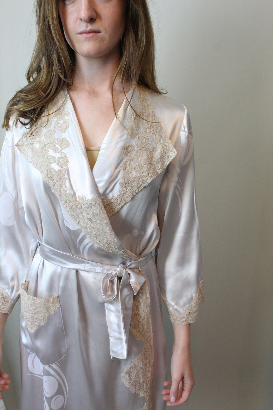 1940s CUTWORK LACE liquid satin robe all sizes | new spring