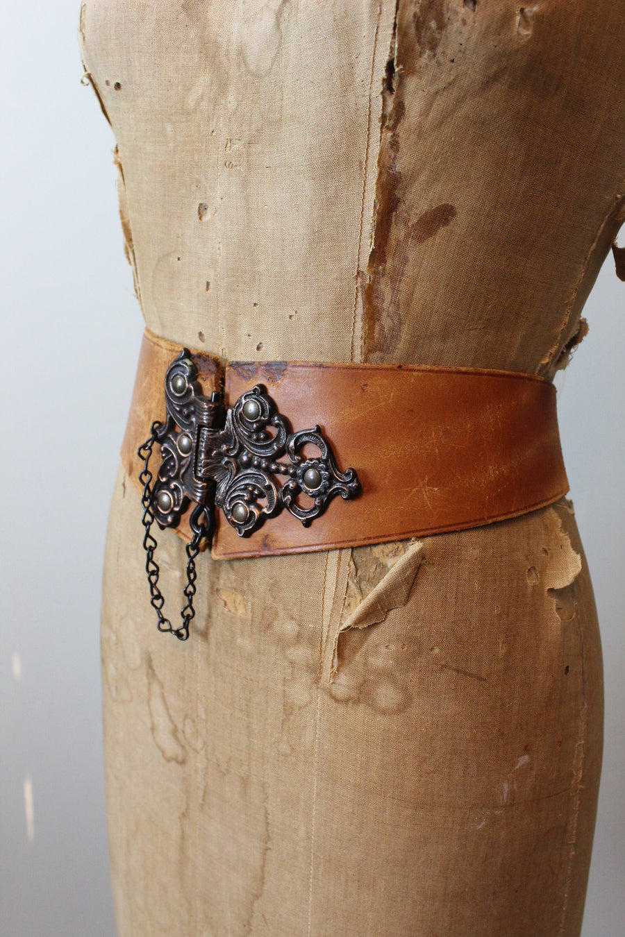 1970s wide PIN and HINGE leather corset belt small | new spring