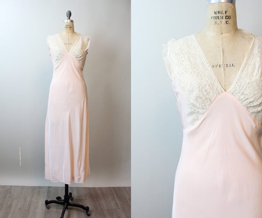 1940s PANDORA lingerie nightgown small | new spring