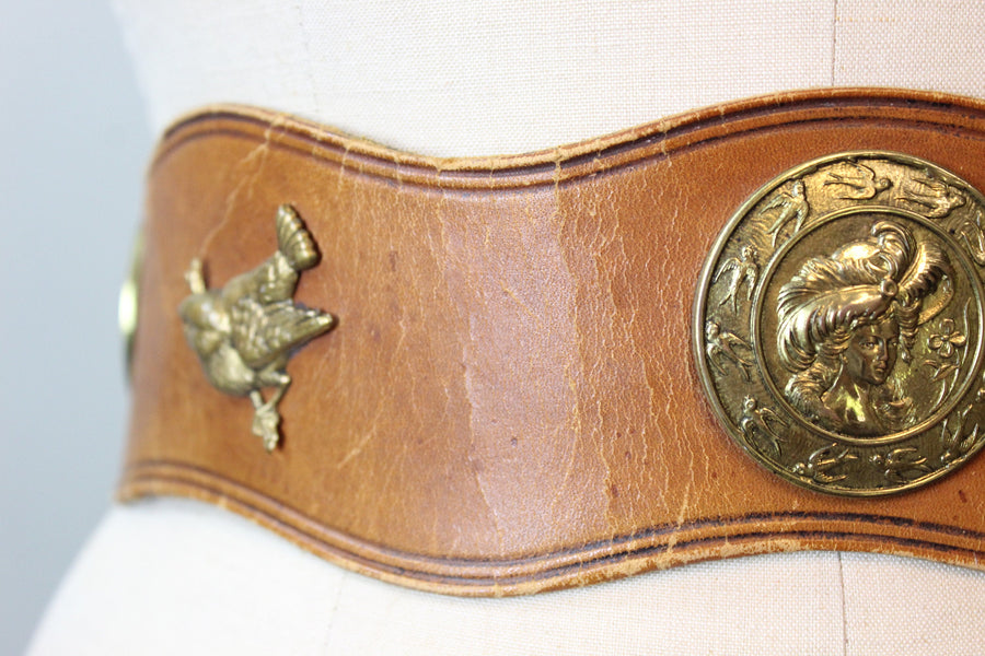 1950s RARE HELFT'S NOVELTY bird and coin wide leather belt xs small | new spring