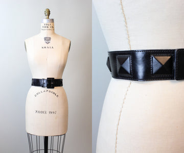 1980s CHIC STUD matte black belt leather xs small | new spring