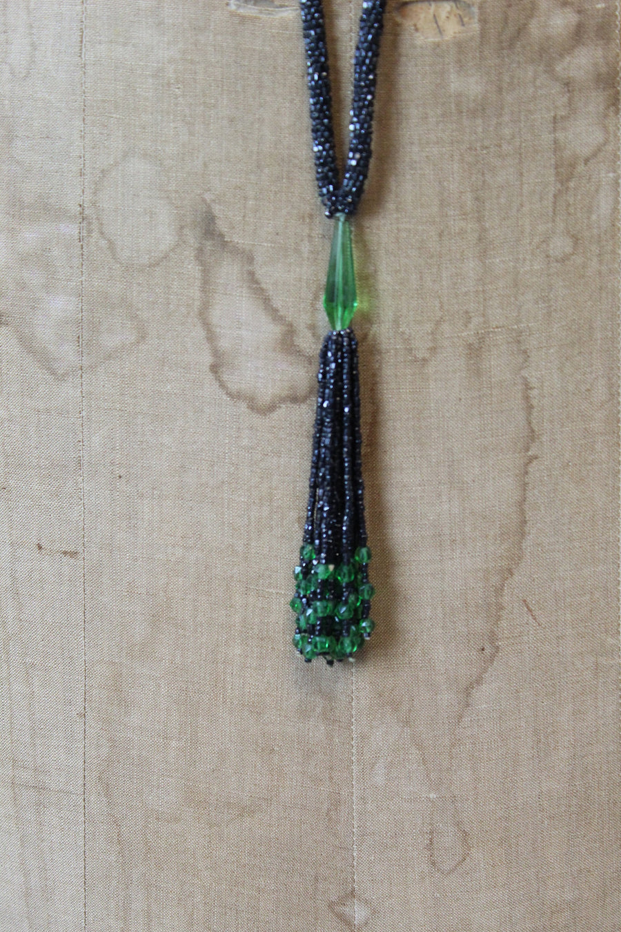 1920s GREEN beaded SAUTOIR tassel necklace | new fall