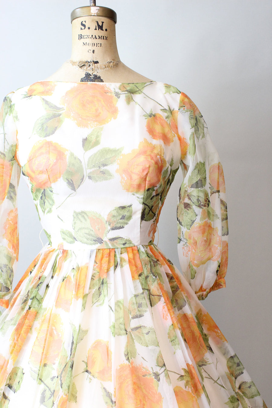 1950s ORANGE ROSE PRINT dress xs | new fall