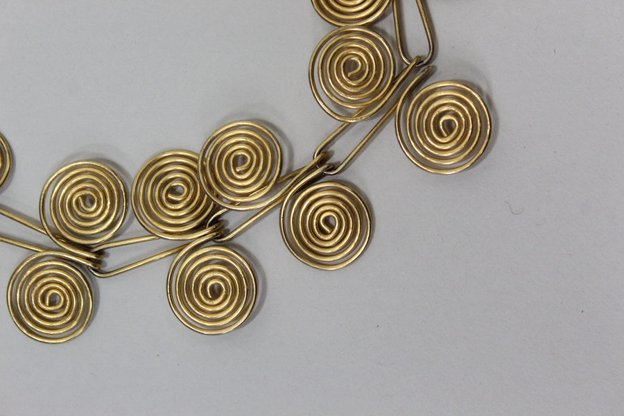 1970s PAPER CLIP gold swirl bib CHOKER necklace | new fall