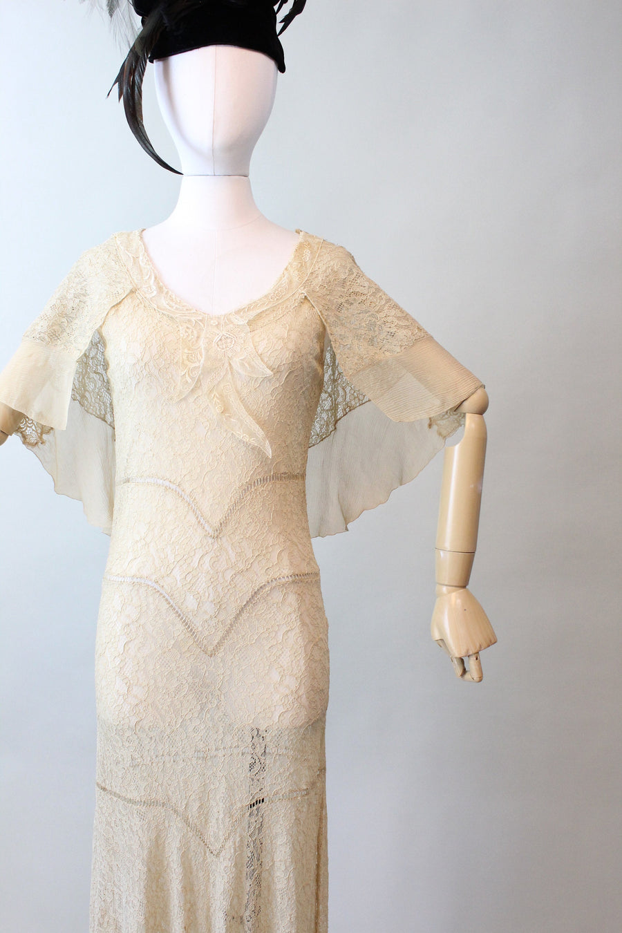 1930s LACE CAPE dress SILK gown small | New fall 1930s LACE CAPE dress SILK gown small | New fall